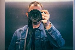 Przemysław Właśniewski, fotograf i autor poradnika